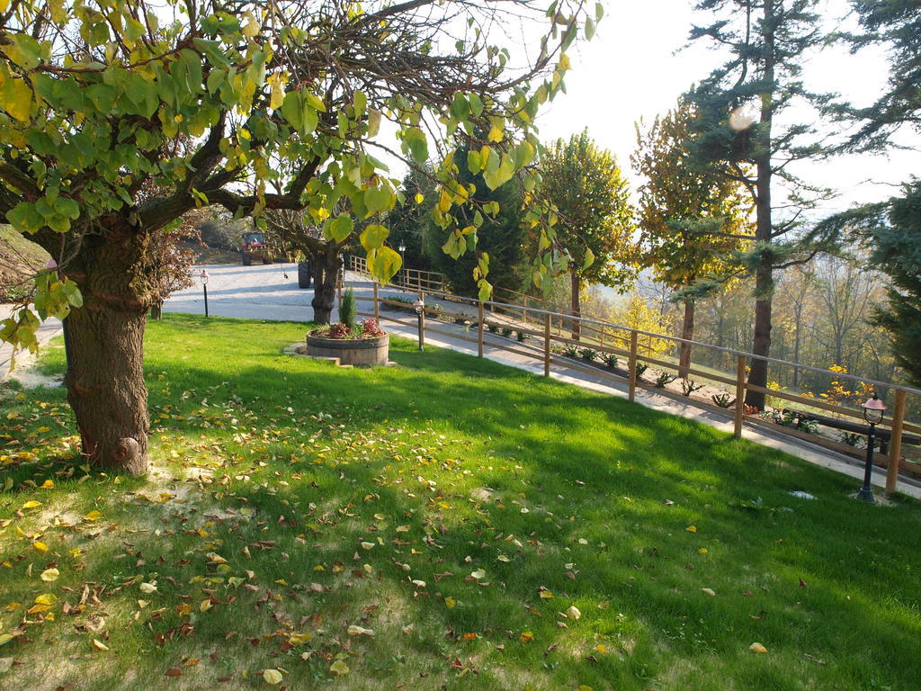Agriturismo Sette Colli Ferrere Exterior foto